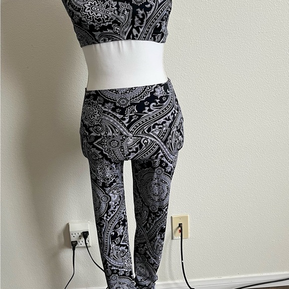 Onzie Pants - Stylish Black and White Paisley Jumpsuit